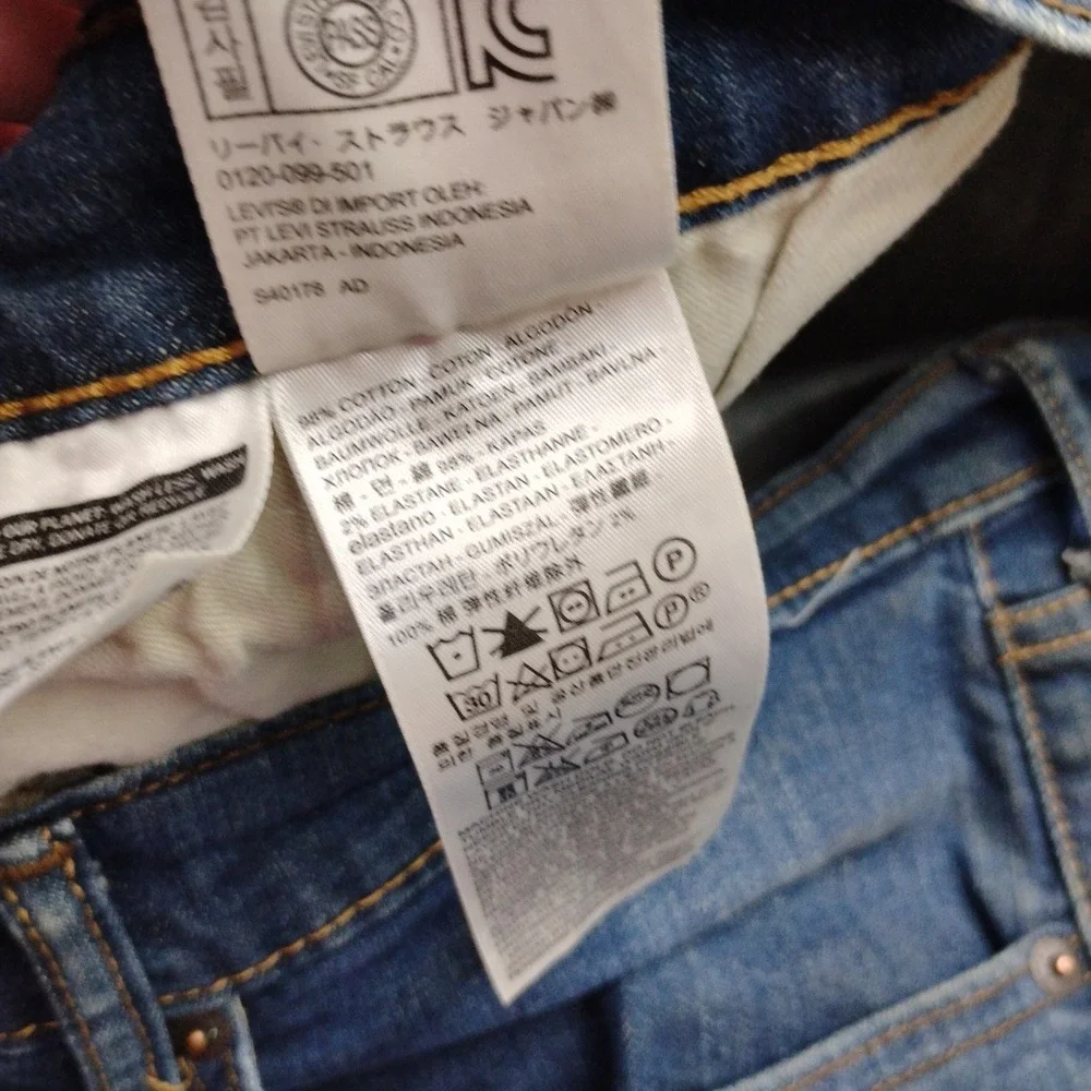 Levis Mens 541 Athletic Taper Medium Wash Blue Jeans 44x32 Distressed